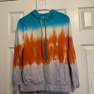 tie dye hoodie